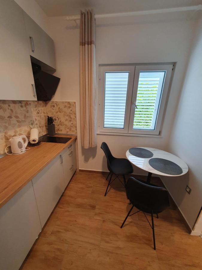 Zita - Heart Of Rovinj, Apartment For 2, Free Parking, 2Min Center, 5Min Beach Walk Esterno foto